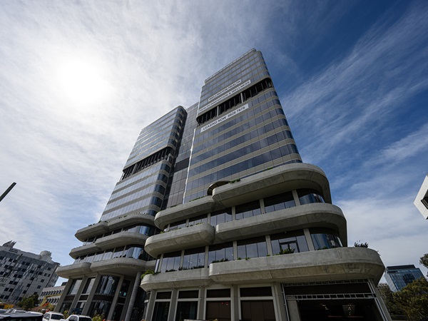 Wellington Health #1